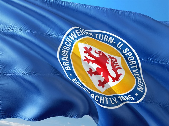 了他个人本 了他个人本